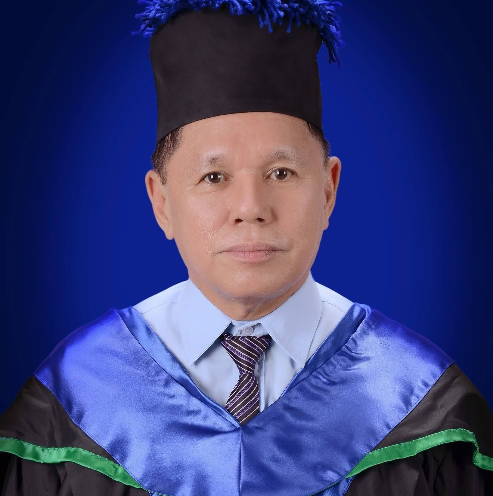 Tobias Flores, MAEd